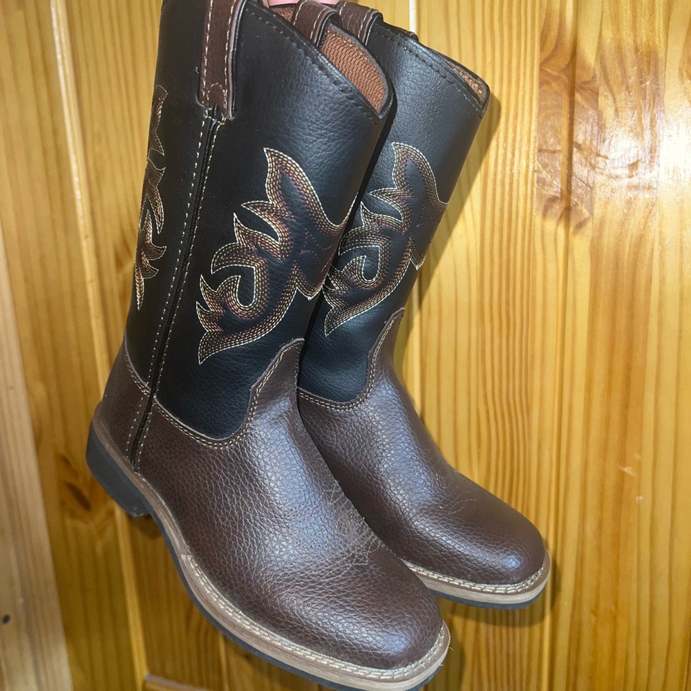 Magellan Boys Boots